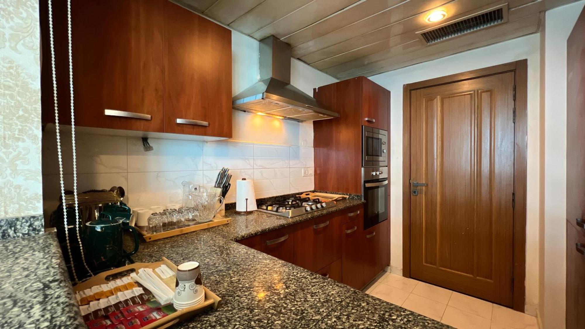 Centaurus Apartment City View Three Beds 이슬라마바드 외부 사진