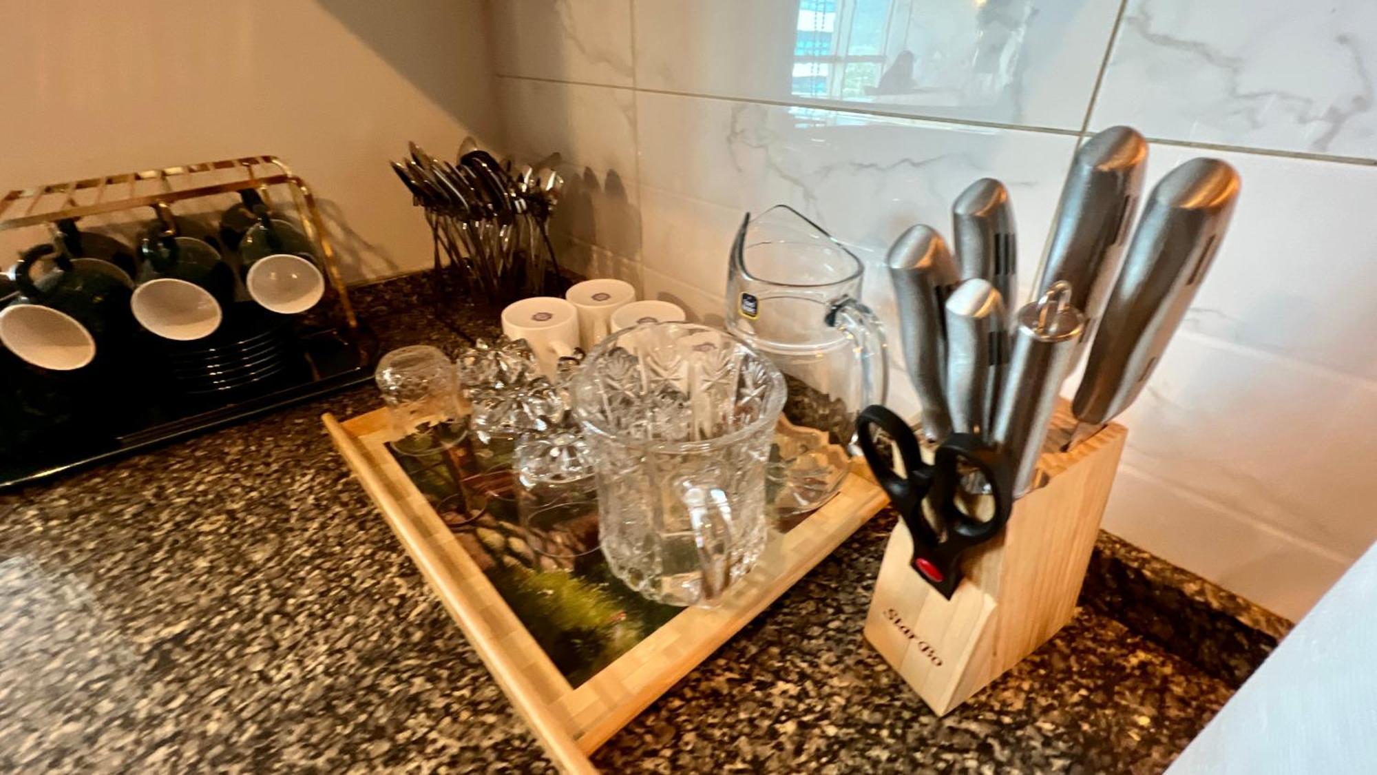 Centaurus Apartment City View Three Beds 이슬라마바드 외부 사진