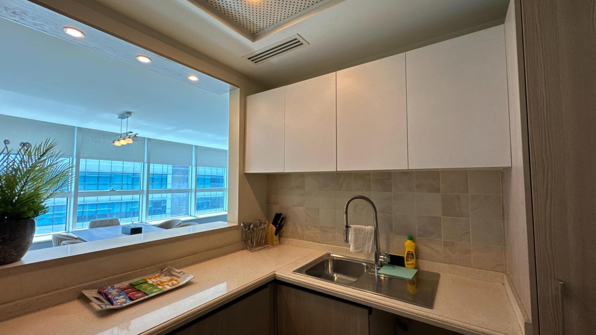 Centaurus Apartment City View Three Beds 이슬라마바드 외부 사진