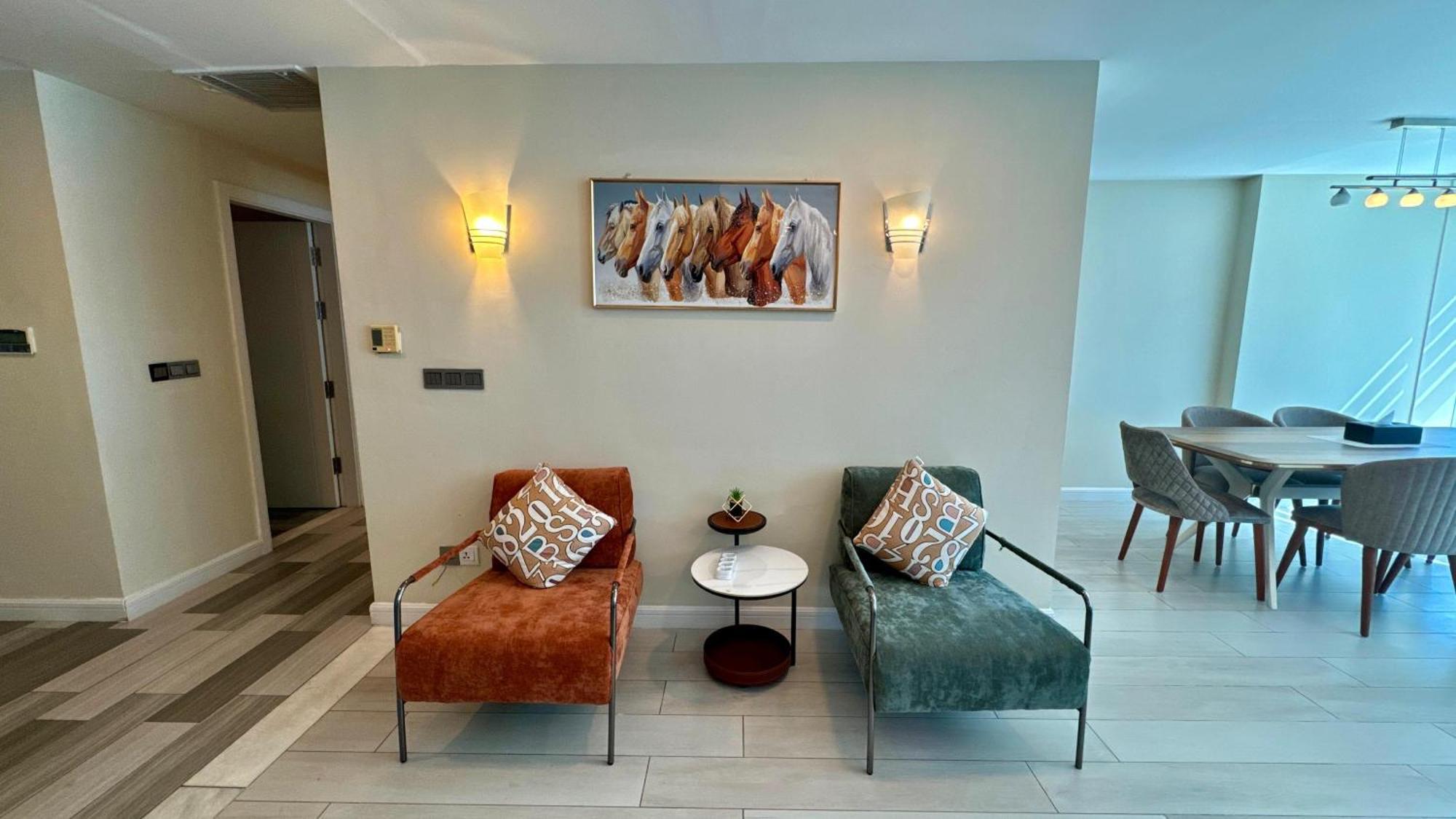 Centaurus Apartment City View Three Beds 이슬라마바드 외부 사진