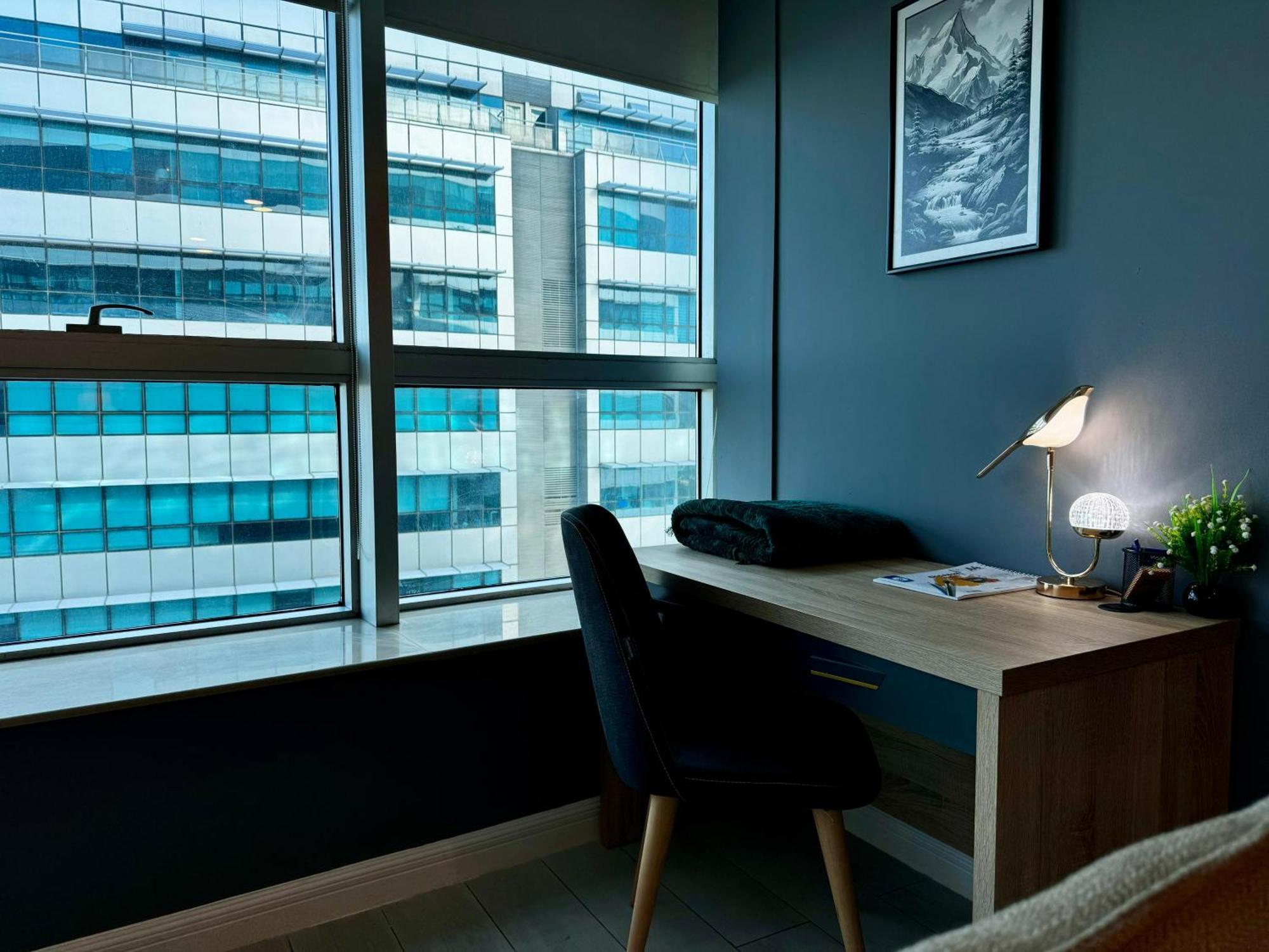Centaurus Apartment City View Three Beds 이슬라마바드 외부 사진