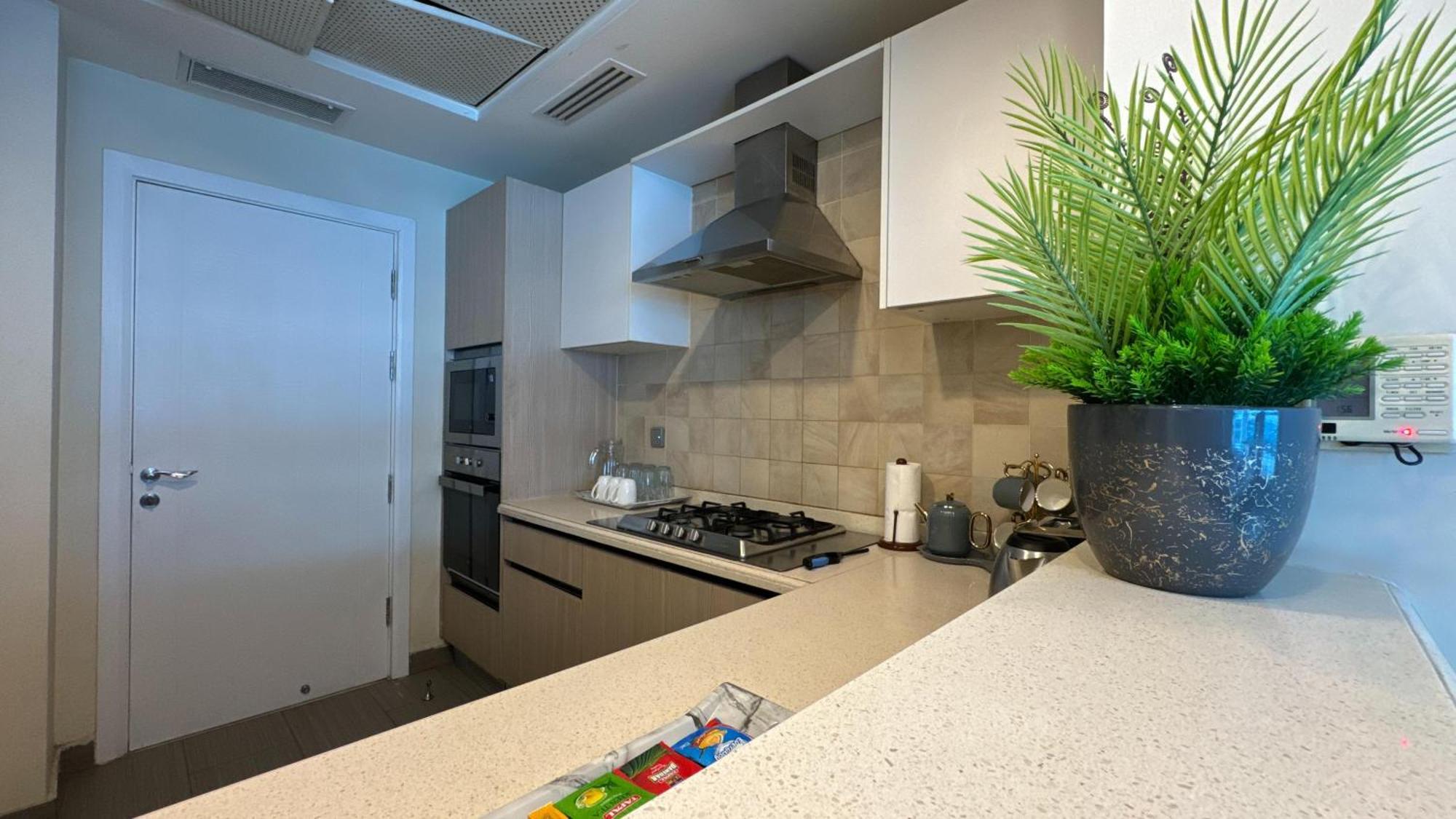Centaurus Apartment City View Three Beds 이슬라마바드 외부 사진